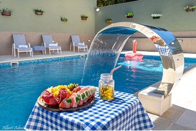 אחוזת האלונים