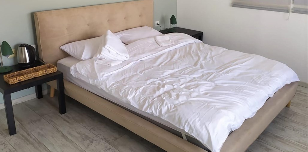 אוליבס ערד - Olives ברנע (4).jpeg