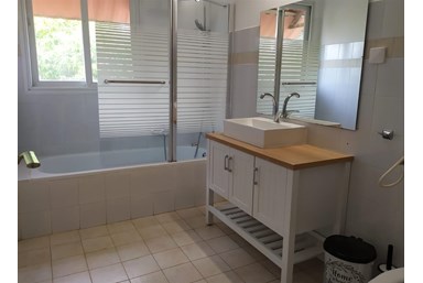 אוליבס ערד - Olives - נבאלי