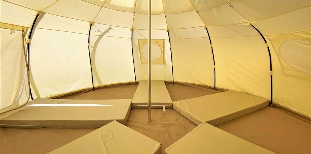 דארנא בערבה האוהל (2).jpg