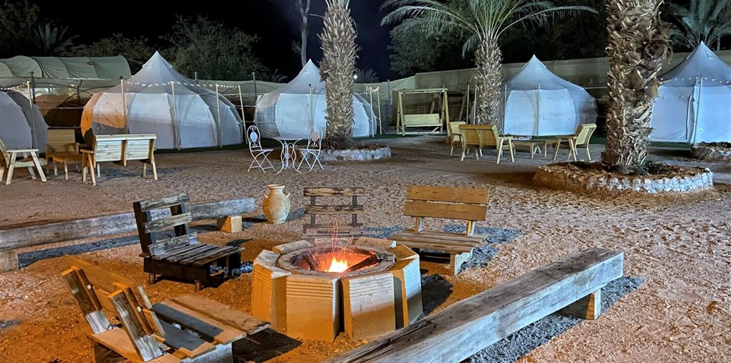 דארנא בערבה חצר (1).jpg