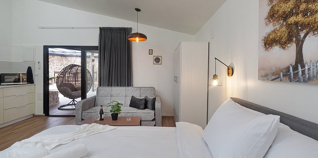 צימר הסלעים בגליל צימר 1 (2).jpg