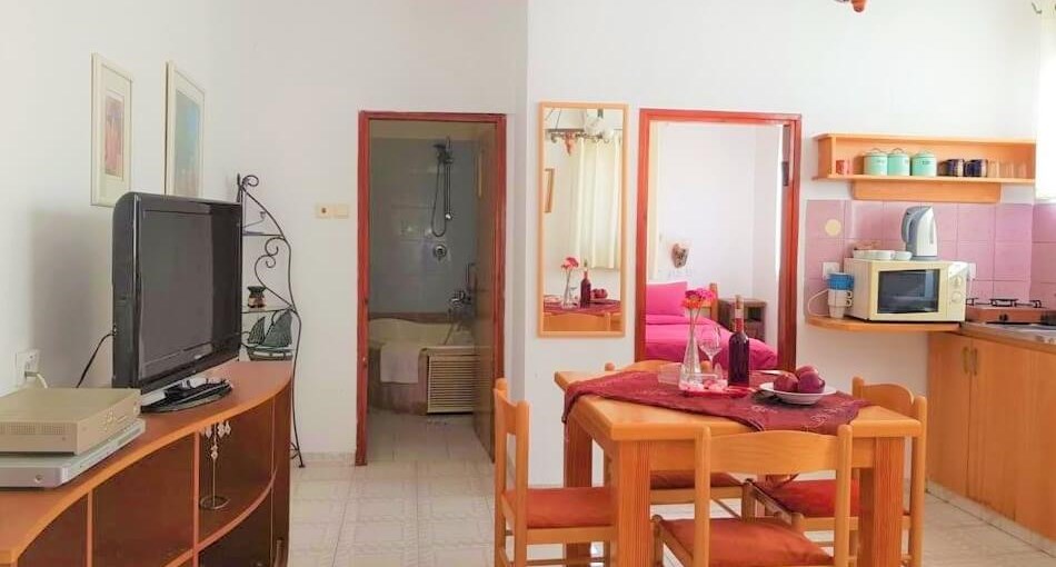 חדרי אירוח בוסתן פנים (4).jpg