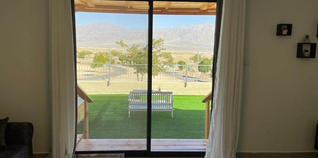 אירוח מול הרי אדום אירוח מול הרי אדום (5).jpeg