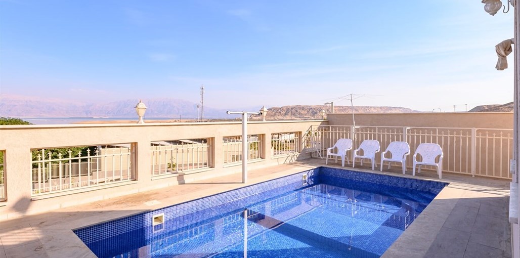 זוהר על הים מתחם החוץ (7).jpg