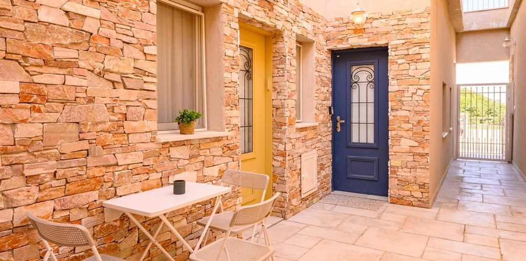 זוהר על הים מתחם החוץ (4).jpg