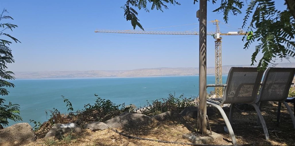 חלום בכנרת על הצוק הדירה (25).jpg