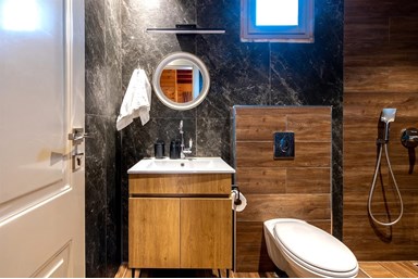 אחוזת הפירמידה - הוילה