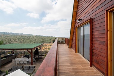 אחוזת הפירמידה - הוילה