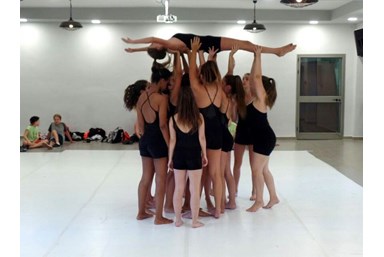 אירוח כפרי בגדות - אולם הגלריה