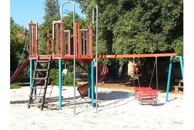 אירוח כפרי בגדות - מתחם החוץ