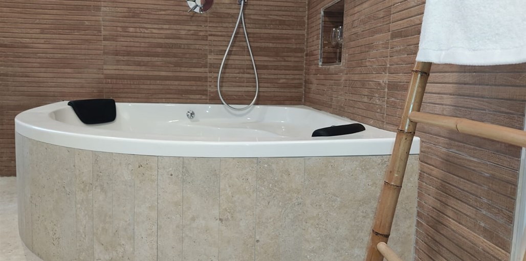 רוגע במדבר רוגע במדבר (9).jpg