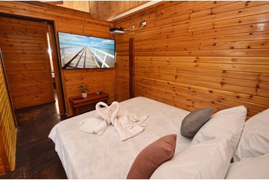 פינה במעיין - הבקתות המשפחתיות