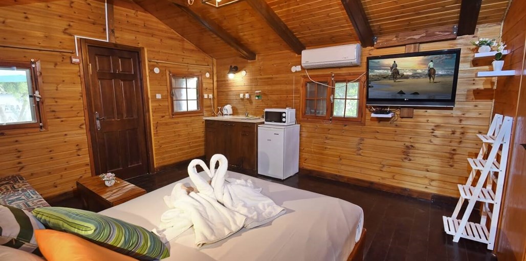 פינה במעיין הבקתות הרומנטיות - חדשות (8).jpeg