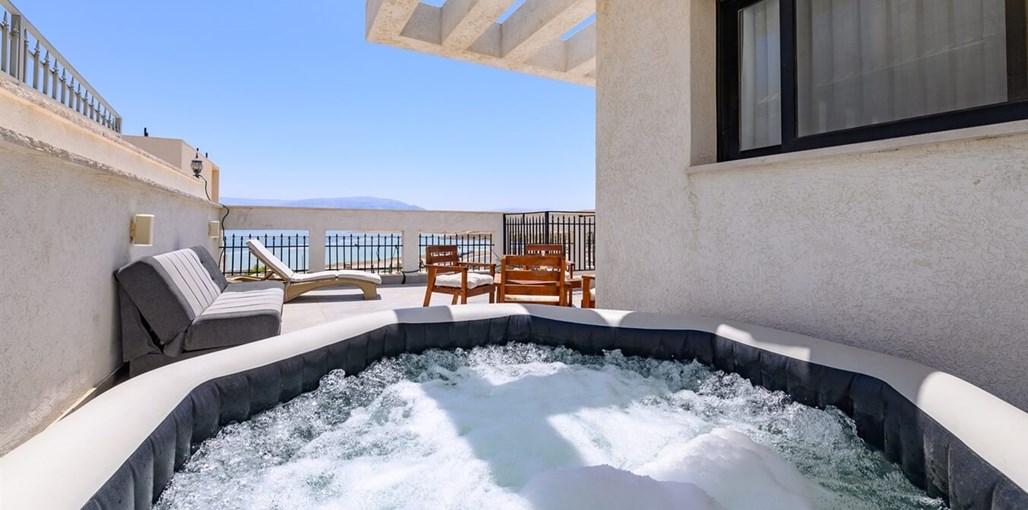 סוויטות נווה זוהר דירת נופש (24).jpg