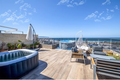 סי פנטהאוז על הים - מתחם החוץ