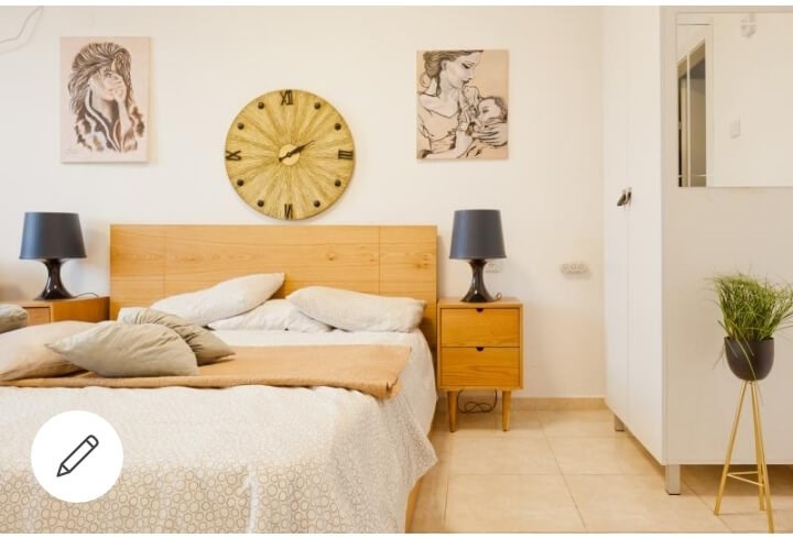 300 מטר מהים 300 מטר מהים (11).jpeg