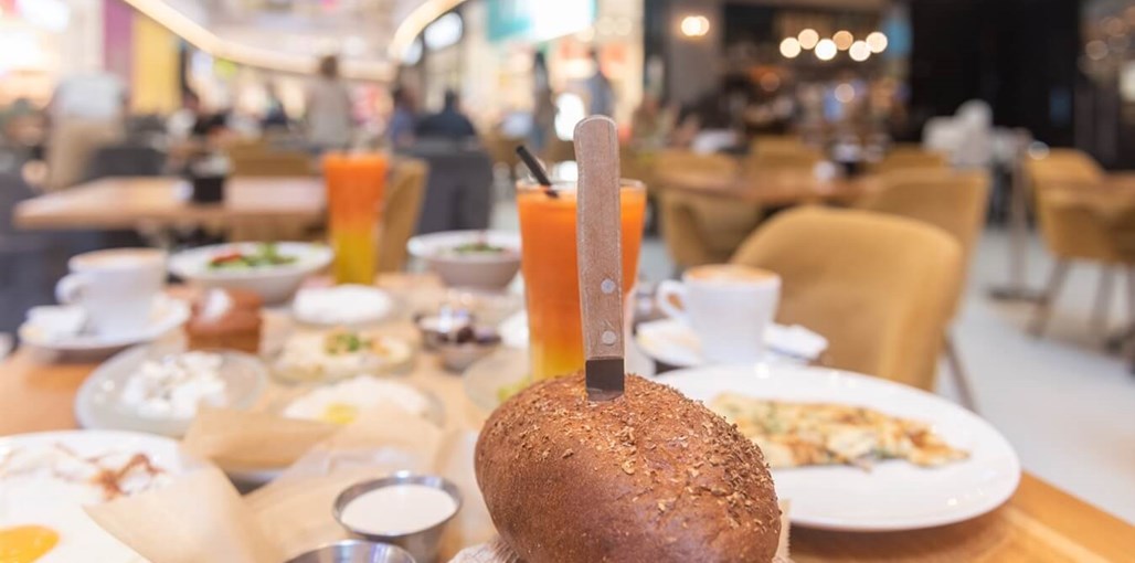 הרמספא הוטל - Hermespa Hotel סביבת המלון (24).jpg