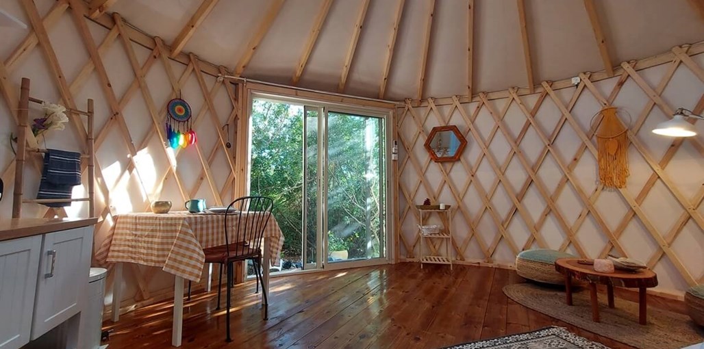 לב אמירים אהבה - אוהל מונגולי (5).jpg