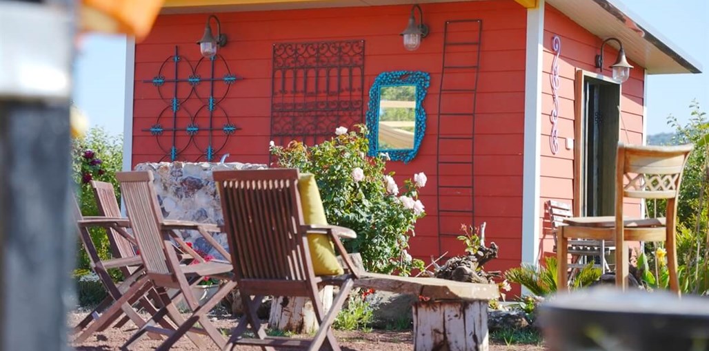 היורטים של נסיבה החצר (11).jpg