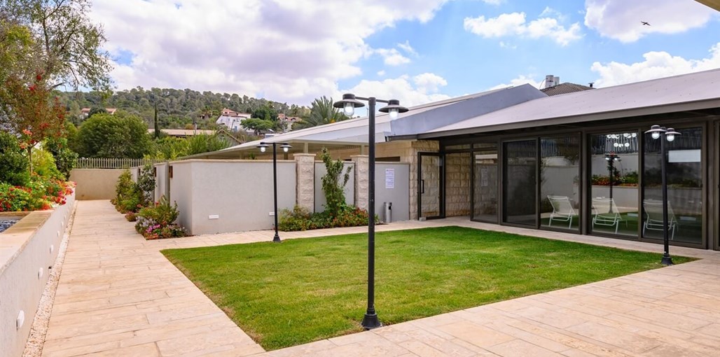 סוויטות אירוח עין מטע מתחם משותף (17).jpg