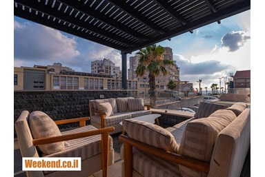 לונא דירת בוטיק מול הים - מתחם החוץ