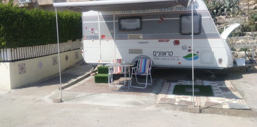 קרוואן מים שמיים קרוואן מים ושמיים חוץ הקרוואן (11).jpeg