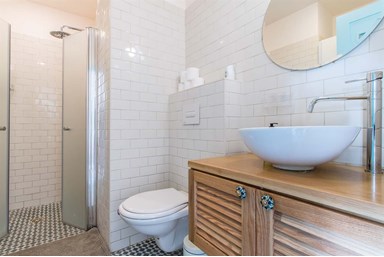 דירות בוטיק גולדה - הדירה הצהובה