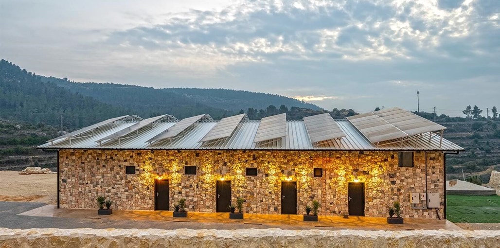 סוויטות לה מונטייה - La Montia החוץ והסביבה (18).jpg