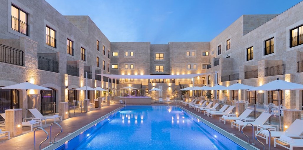 מלון אדמונד ראש פינה EVENING.jpg