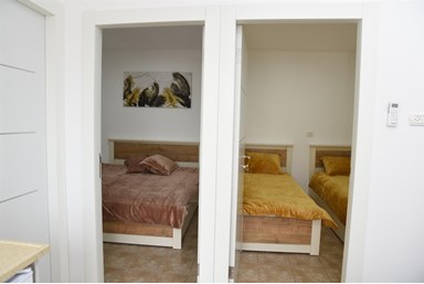 סוויטות מצפה הגולן - יחידה משפחתית