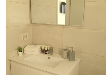 פינוק באכזיב דירת גן עם ג'קוזי - דירת גן 1 