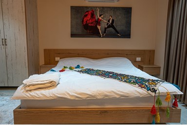 ליאן מלון בוטיק - Layan Hotel  - חדרי בוטיק