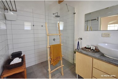 סוויטות נולה - סוויטות 1+2