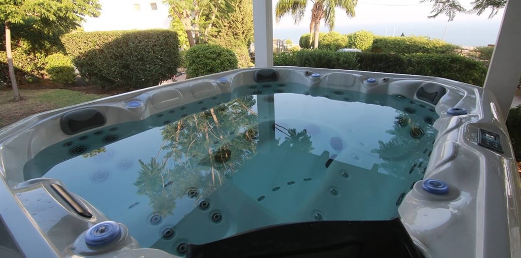 כנרת הילס - Kinneret Hills החצר (18).JPG