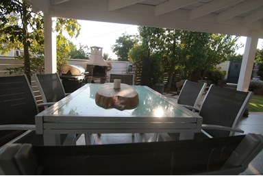 כנרת הילס - Kinneret Hills - החצר