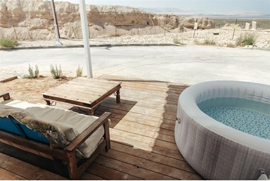 סוויטות לבנדר ים המלח