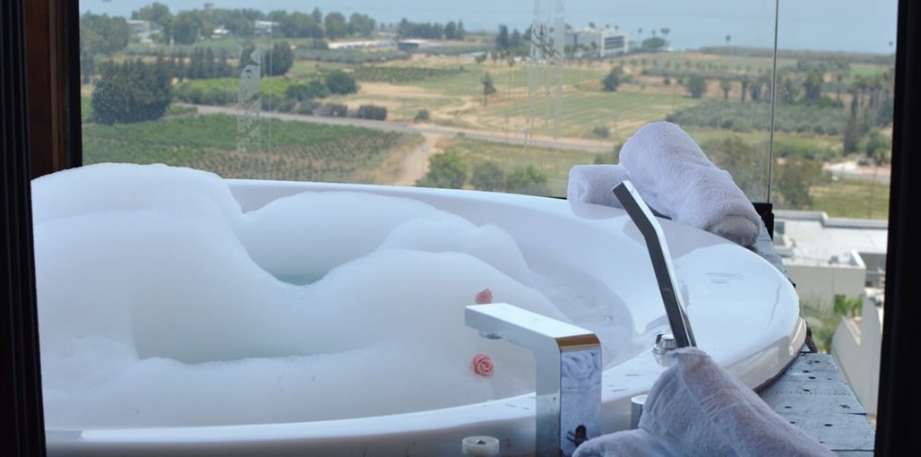 בלה ויסטה ג'קוזי (3).jpg