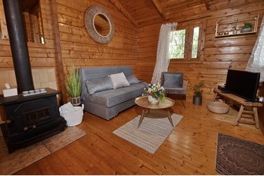 בקתות בית מאיר אבירים  - בקתת אלה