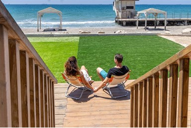 ביץ׳ האוס - על הים - ביץ' האוס 77