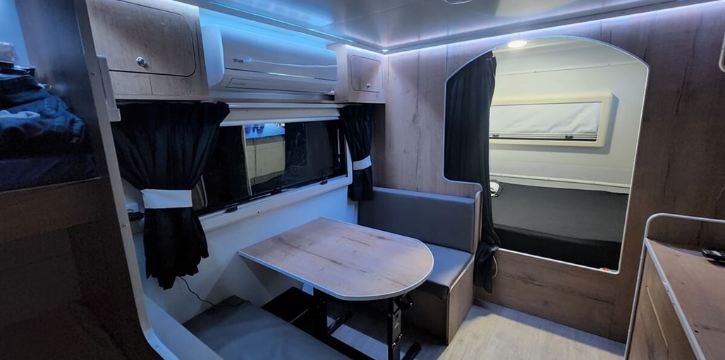 חוויה באגם חדש (1).jpg