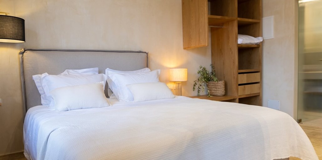 הגפן סוויטות אירוח בוטיק חדר 6 (3).JPG