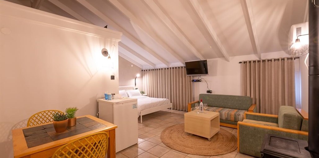 הבית של בלה יחידות האירוח (1).jpg