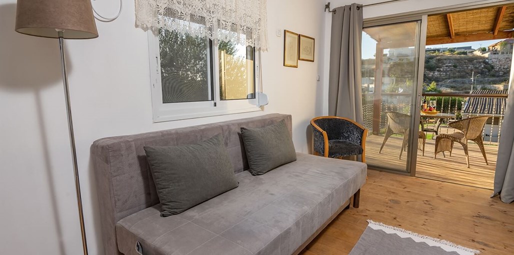 נופש בהרים חדר זוגי 2+3 (3).jpg