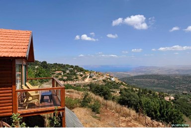 לוין נוף מרהיב  - מתחם החצר והנוף