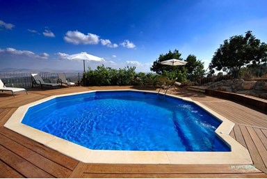 לוין נוף מרהיב  - מתחם החצר והנוף