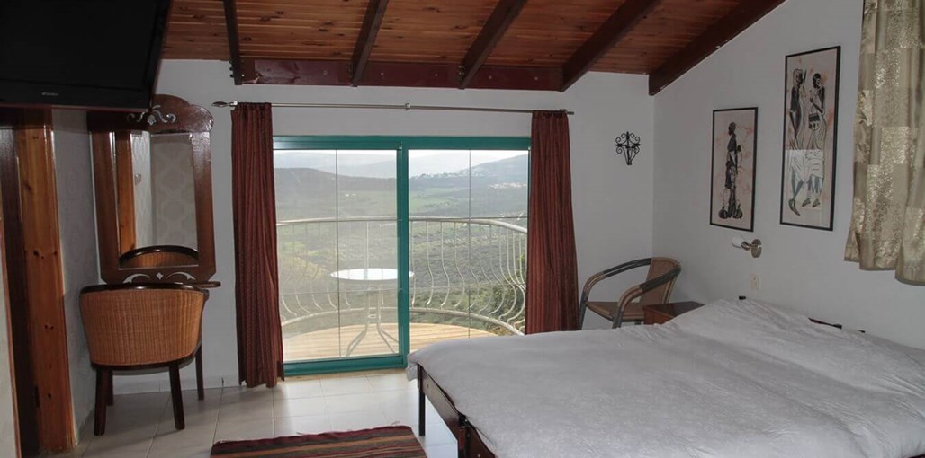 שוויץ באמירים - צימרים וספא צימר זוגי1 (10).JPG