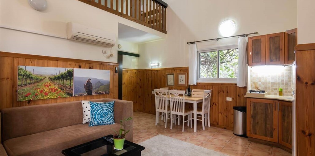 נגה אירוח כפרי צימר 2 (3).jpg