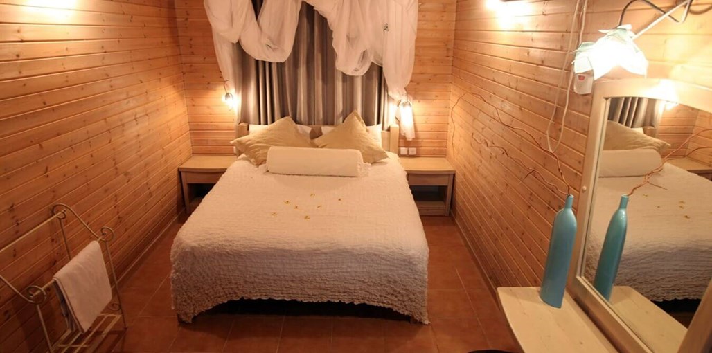 מול הנוף קסם התכלת (4).jpg