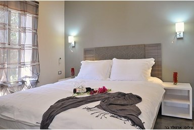 אתנחתא באפיק